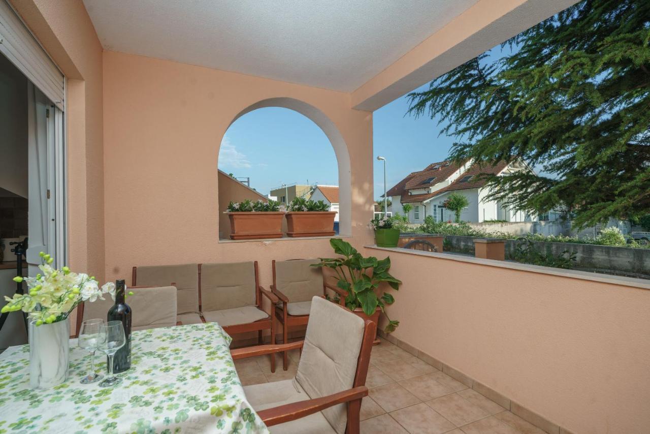 Apartmani Nedoklan سريما المظهر الخارجي الصورة