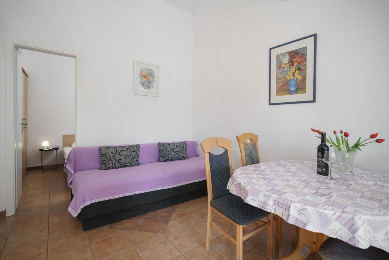 Apartmani Nedoklan سريما المظهر الخارجي الصورة