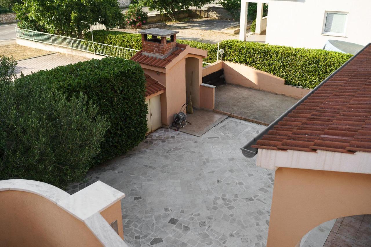 Apartmani Nedoklan سريما المظهر الخارجي الصورة