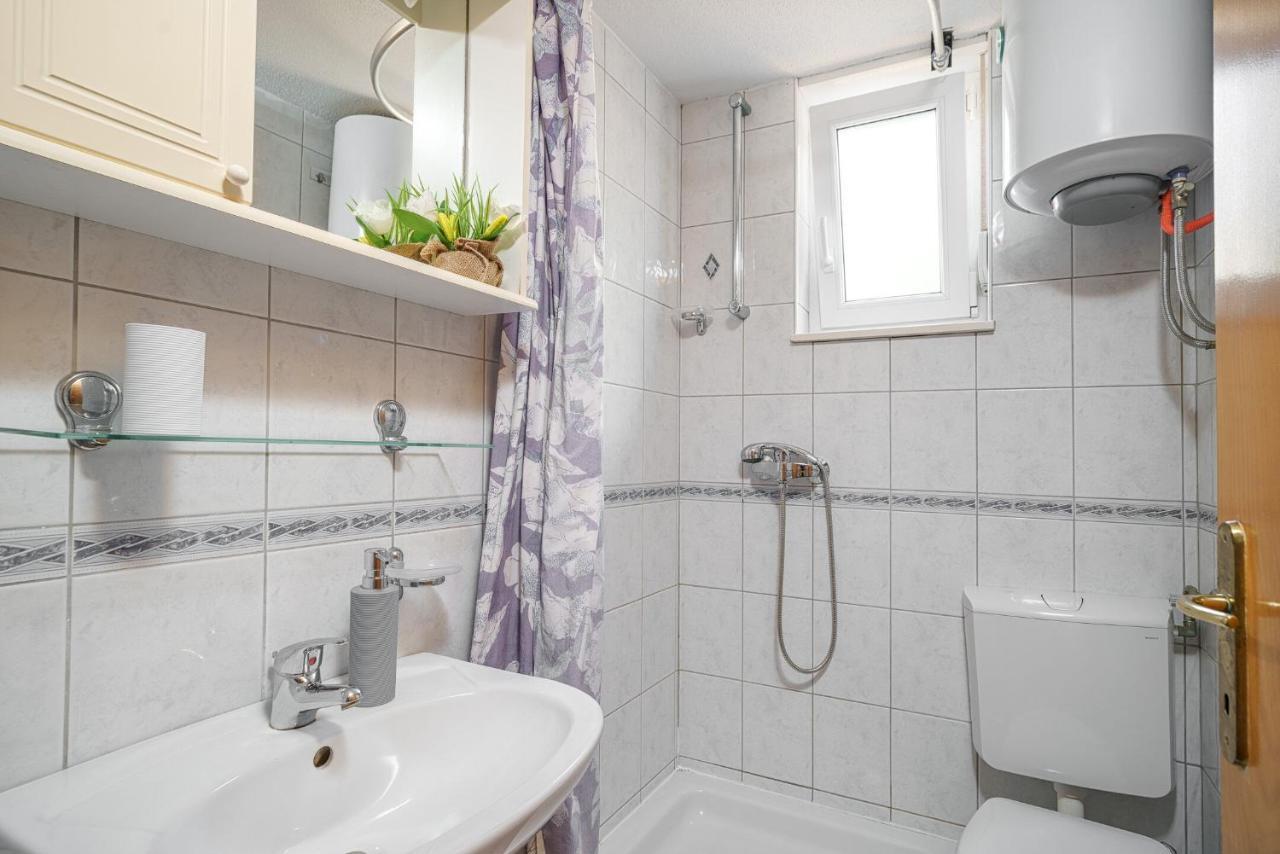 Apartmani Nedoklan سريما المظهر الخارجي الصورة
